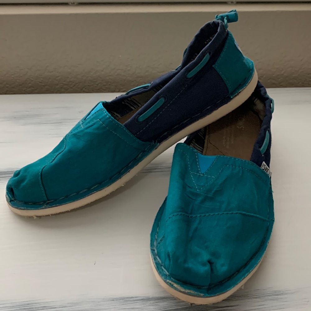 Toms Teal and Navy Canvas Slip-On Shoes